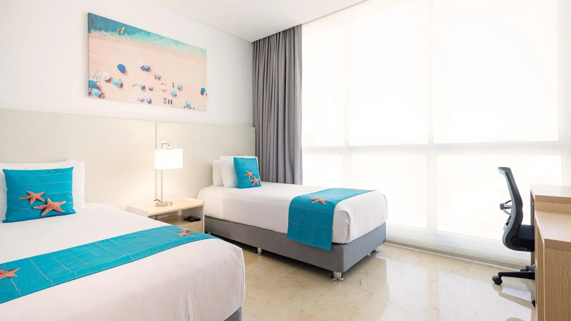 Grand Marina Suites Santa Marta Apart Otel