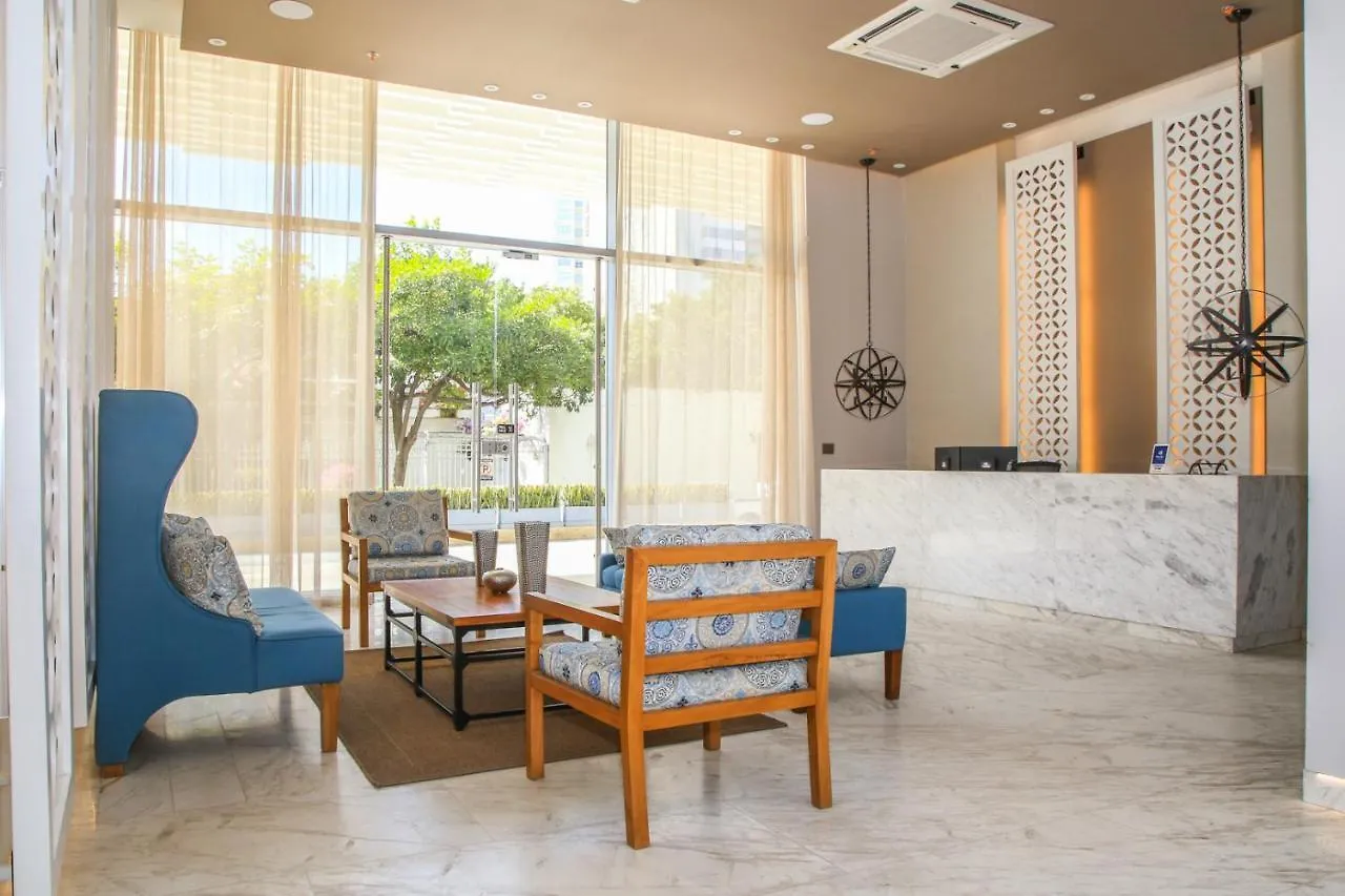 Grand Marina Suites Santa Marta 4*, סנטה מרתה